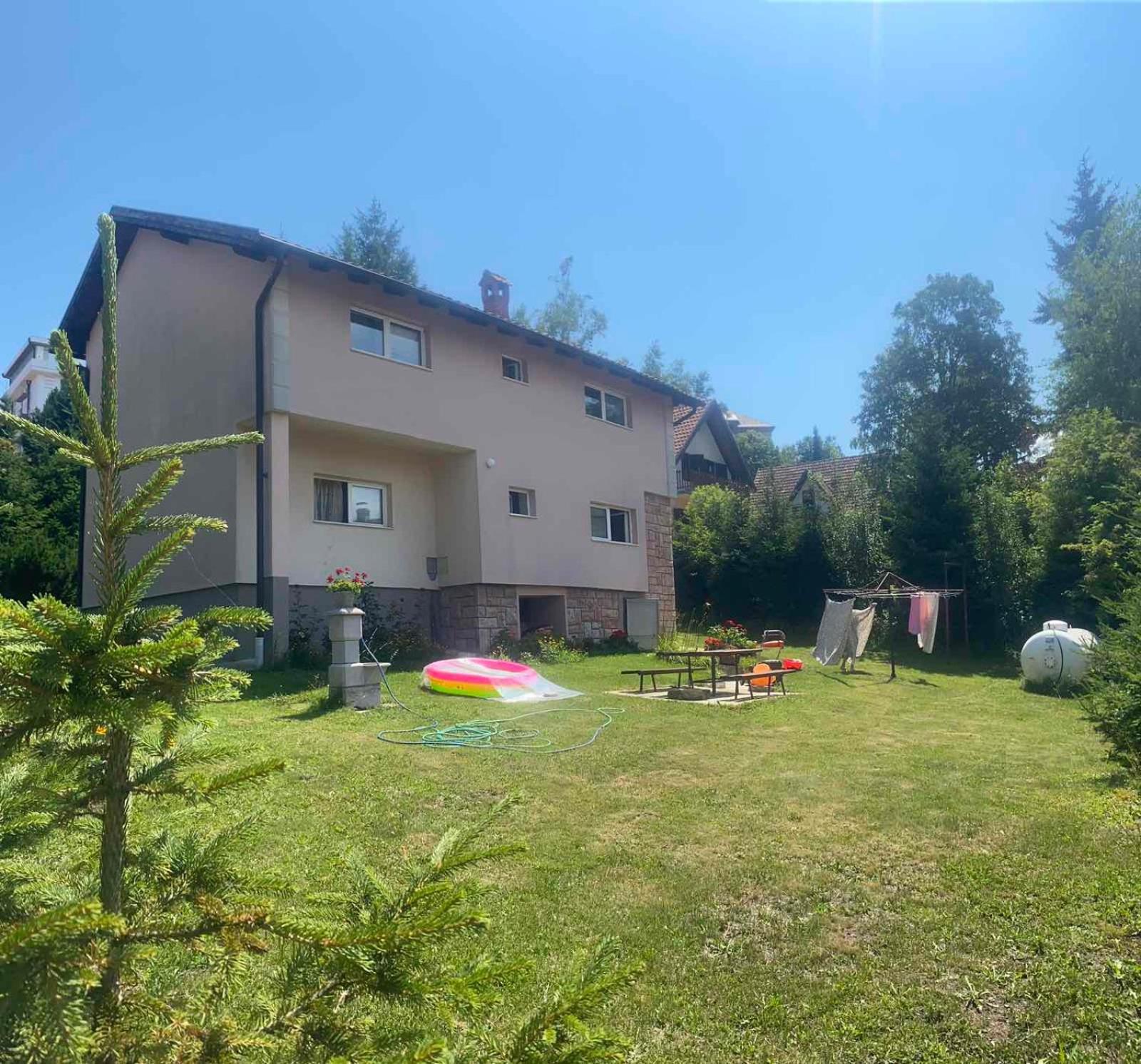 Apartment Nais